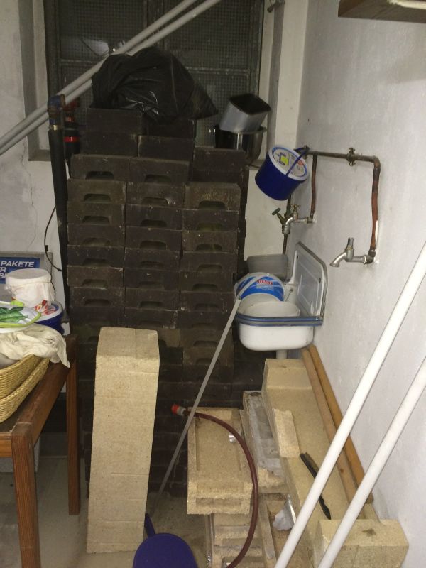 BAU.DE / BAU-Forum: 2. Bild zu Frage "Speicherofen planen & bauen: Kosten, Materialien & Partner im Ruhrpott finden?" im BAU-Forum "Kamin und Kachelofen"