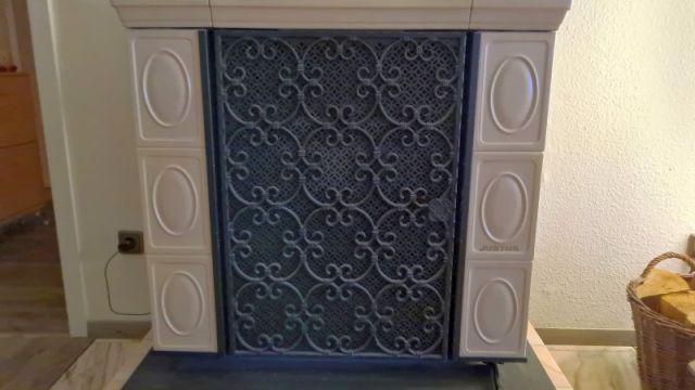 BAU.DE / BAU-Forum: 1. Bild zu Frage "Gewicht des Kachelofens Justus 321-50 Baujahr 1990 gesucht: Hilfe ben&ouml;tigt!" im BAU-Forum "Kamin und Kachelofen"