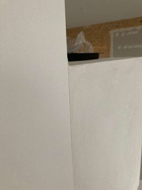 BAU.DE / BAU-Forum: 1. Bild zu Frage "Vermeidung von Haarrissen beim Verputzen von Kamin, Brandschutzwand und Trockenbau" im BAU-Forum "Kamin und Kachelofen"