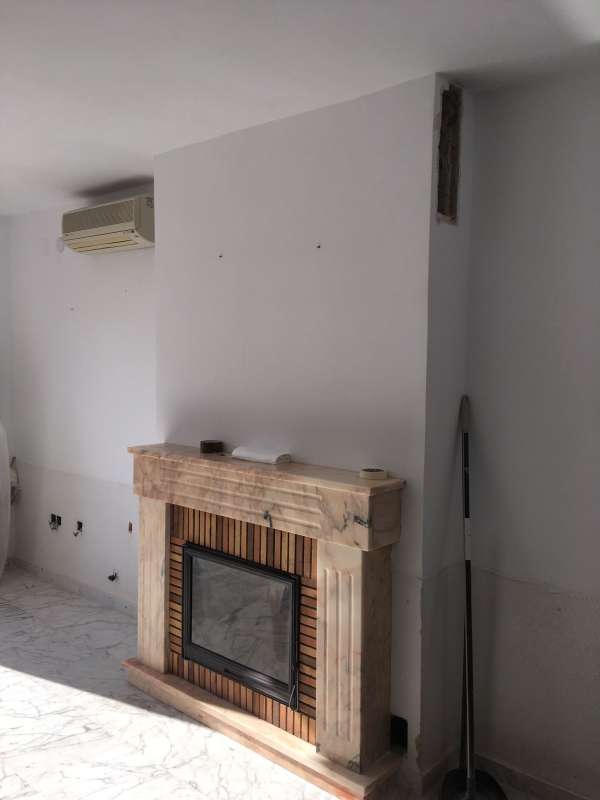 BAU.DE / BAU-Forum: 1. Bild zu Frage "Umr&uuml;stung einer Kaminkassette auf Pellets oder Gas: M&ouml;glichkeiten und Vor- und Nachteile" im BAU-Forum "Kamin und Kachelofen"