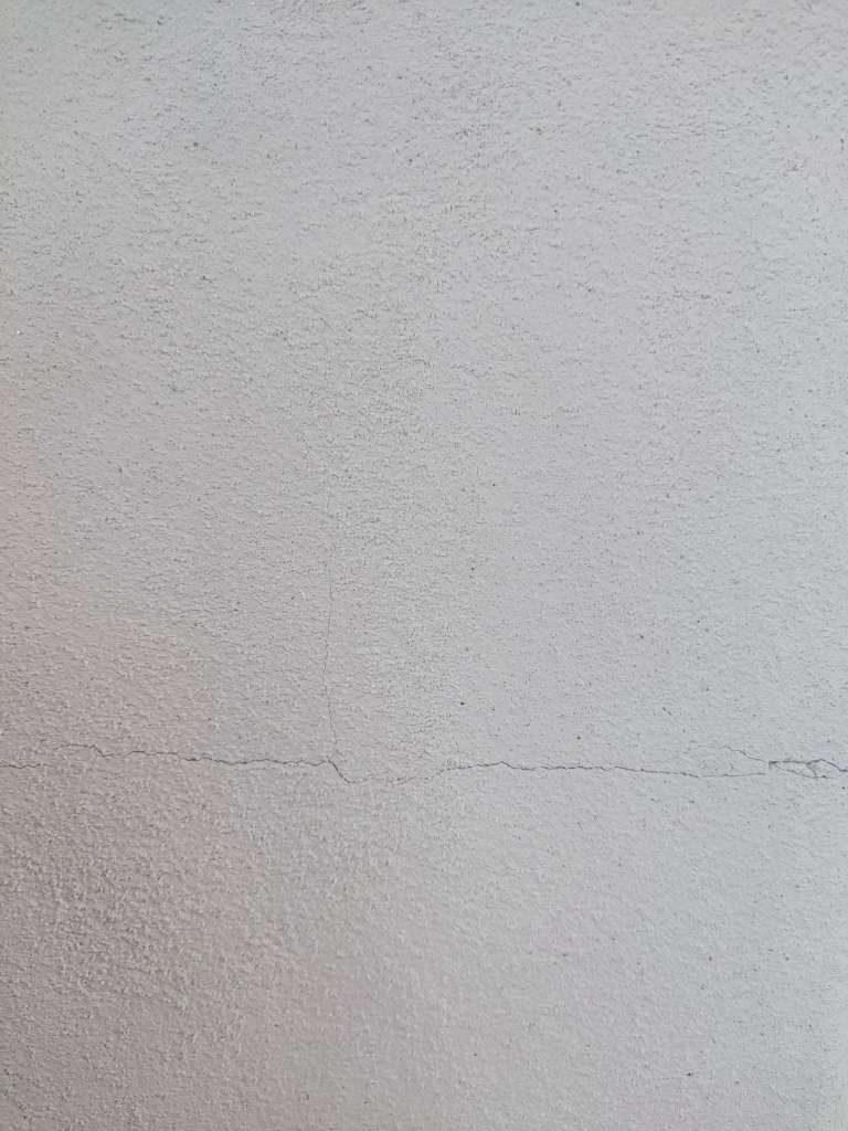 BAU.DE / BAU-Forum: 4. Bild zu Frage "Grundofen Querriss: Ursachen, Reparatur & Statik-Risiko bei Ambio &Ouml;fen?" im BAU-Forum "Kamin und Kachelofen"