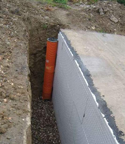 BAU.DE / BAU-Forum: 4. Bild zu Antwort "Ein paar Bilder gibt es ..." auf die Frage "Abdichtung nach DIN 18195-9: Ausf&uuml;hrungsfehler erkennen, vermeiden & Sanierungskosten?" im BAU-Forum "Keller"