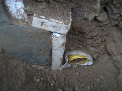 BAU.DE / BAU-Forum: 2. Bild zu Antwort "Kellerabdichtung: Freigelegte Ecke &ndash; Bilddokumentation" auf die Frage "Abdichtung nach DIN 18195-9: Ausf&uuml;hrungsfehler erkennen, vermeiden & Sanierungskosten?" im BAU-Forum "Keller"