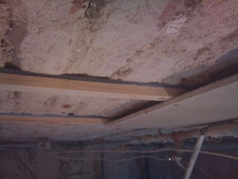 BAU.DE / BAU-Forum: 2. Bild zu Antwort "Wandverkleidung im Keller: Aufbau und Luftzirkulation" auf die Frage "Kellerwand im Altbau verputzen: Sanierputz bei hohem Grundwasserspiegel sinnvoll?" im BAU-Forum "Keller"