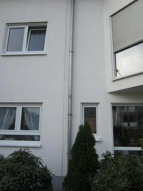 BAU.DE / BAU-Forum: 1. Bild zu Frage "Feuchte Wand im Keller: Ursachen, Risiken & Ma&szlig;nahmen im Reihenmittelhaus (Bj. 1999)" im BAU-Forum "Keller"