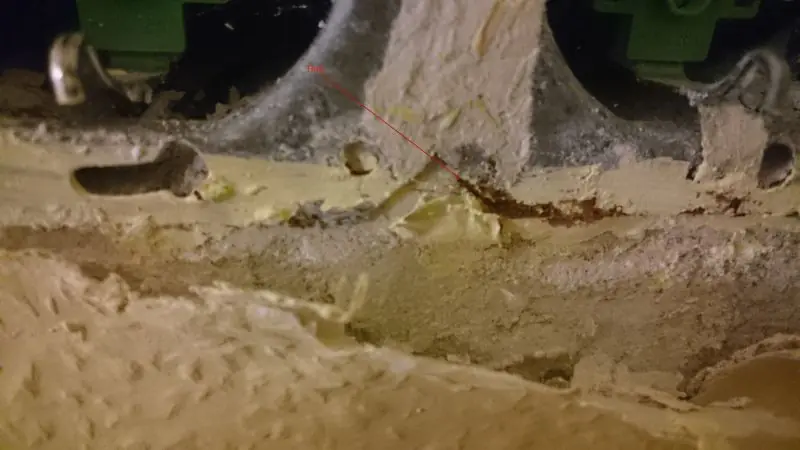 BAU.DE / BAU-Forum: 5. Bild zu Frage "Schimmel hinter Fußleisten im Keller: Ursachen, Gefahren & Sanierungskosten?" im BAU-Forum "Keller" BAU.DE / BAU-Forum: 5. Bild zu Frage "Schimmel hinter Fußleisten im Keller: Ursachen, Gefahren & Sanierungskosten?" im BAU-Forum "Keller"