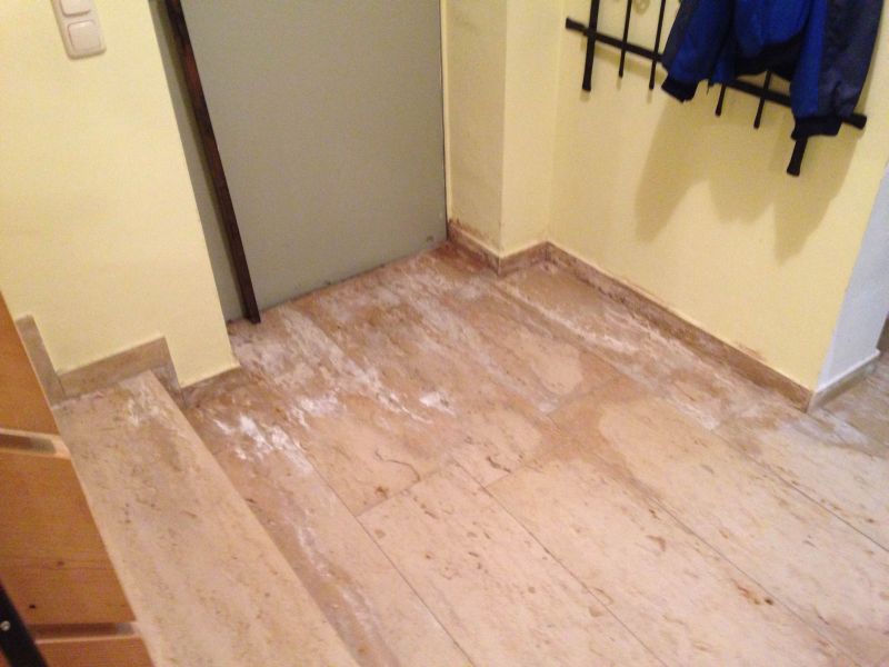 BAU.DE / BAU-Forum: 3. Bild zu Frage "Wasserschaden im Keller: Ursachen, Sofortma&szlig;nahmen & Versicherungsschutz?" im BAU-Forum "Keller"