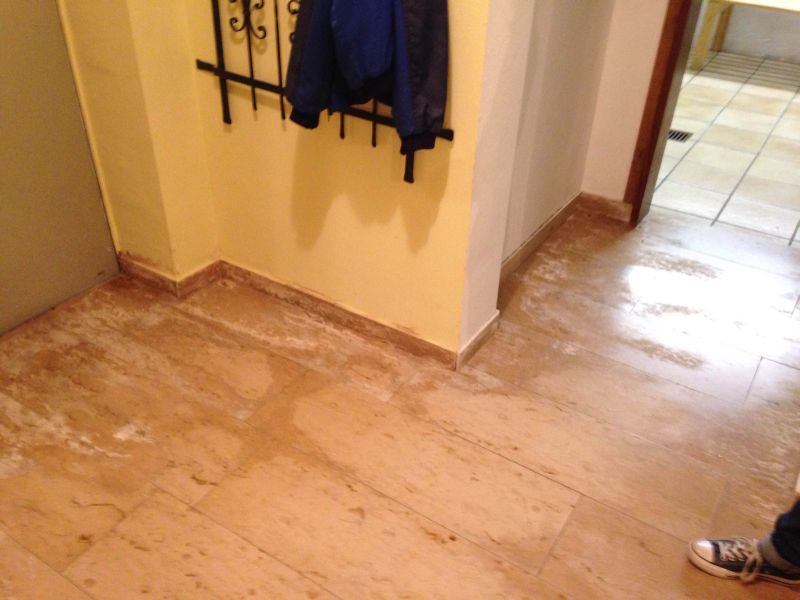 BAU.DE / BAU-Forum: 4. Bild zu Frage "Wasserschaden im Keller: Ursachen, Sofortma&szlig;nahmen & Versicherungsschutz?" im BAU-Forum "Keller"