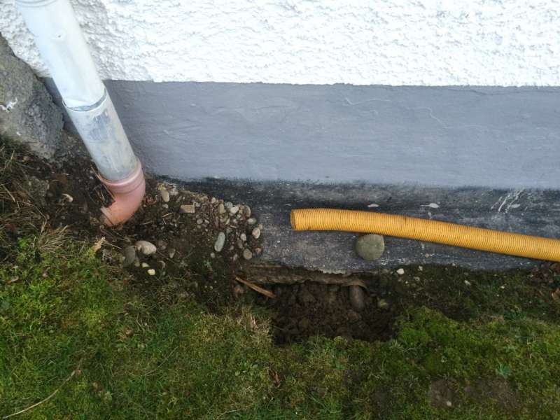 BAU.DE / BAU-Forum: 1. Bild zu Frage "Kellerabdichtung 70er undicht: Ursachen, Sanierung & Kosten im &Uuml;berblick" im BAU-Forum "Keller"