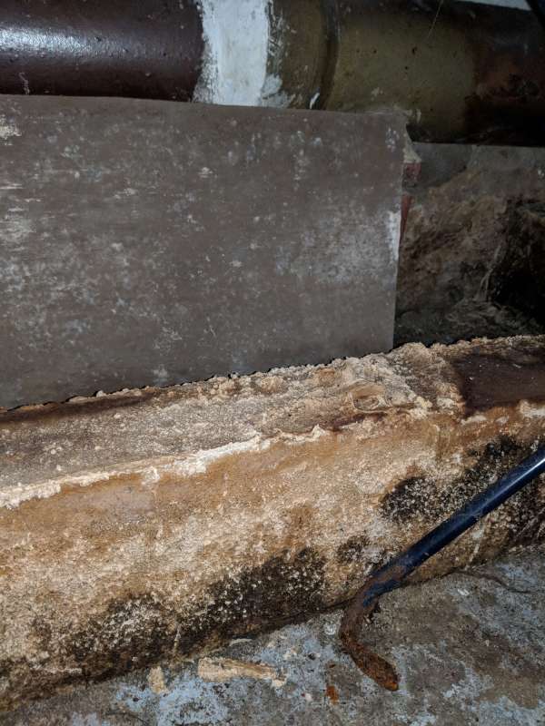 BAU.DE / BAU-Forum: 3. Bild zu Frage "Feuchter Keller im Altbau (1925): Ursachen, Sanierung & Kosten f&uuml;r Drainage?" im BAU-Forum "Keller"