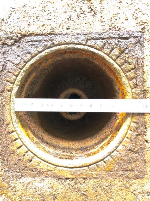 BAU.DE / BAU-Forum: 5. Bild zu Frage "Garagenablauf Abdeckrost ersetzen: Typ bestimmen & passenden Ersatz finden?" im BAU-Forum "Keller"