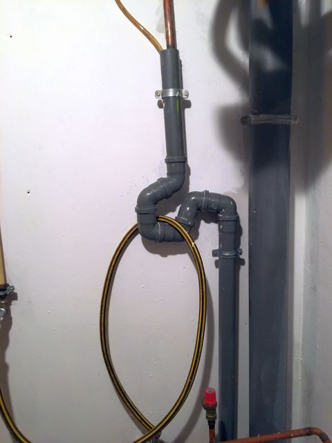 BAU.DE / BAU-Forum: 2. Bild zu Frage "Wasserschaden im Keller: Ursachen, Ma&szlig;nahmen & Kosten f&uuml;r Sanierung?" im BAU-Forum "Keller"