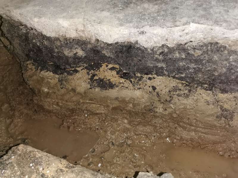 BAU.DE / BAU-Forum: 1. Bild zu Frage "Kellerboden verf&uuml;llen mit Lehm, Kies oder F&uuml;llsand? Kosten, Schichtst&auml;rke & Risiken" im BAU-Forum "Keller"