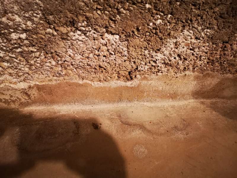BAU.DE / BAU-Forum: 1. Bild zu Frage "Dichtung Kellerwand/Boden: Material, Funktion & Risiken erkennen?" im BAU-Forum "Keller"