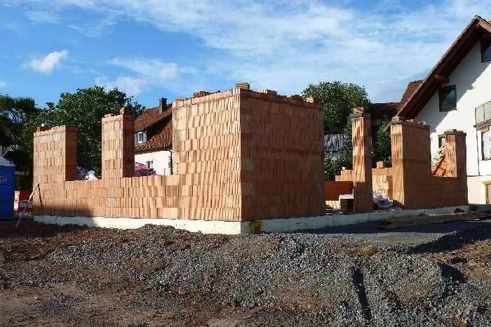 BAU.DE / BAU-Forum: 3. Bild zu Frage "Zu breite Sto&szlig;fugen beim Mauern: Ursachen, Probleme & L&ouml;sungen f&uuml;r Poroton-Ziegel?" im BAU-Forum "Neubau"