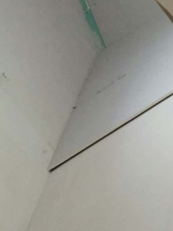BAU.DE / BAU-Forum: 1. Bild zu Frage "Trockenbauwand im Treppenhaus: Versatz, Flucht & optimale Plattenst&auml;rke?" im BAU-Forum "Neubau"