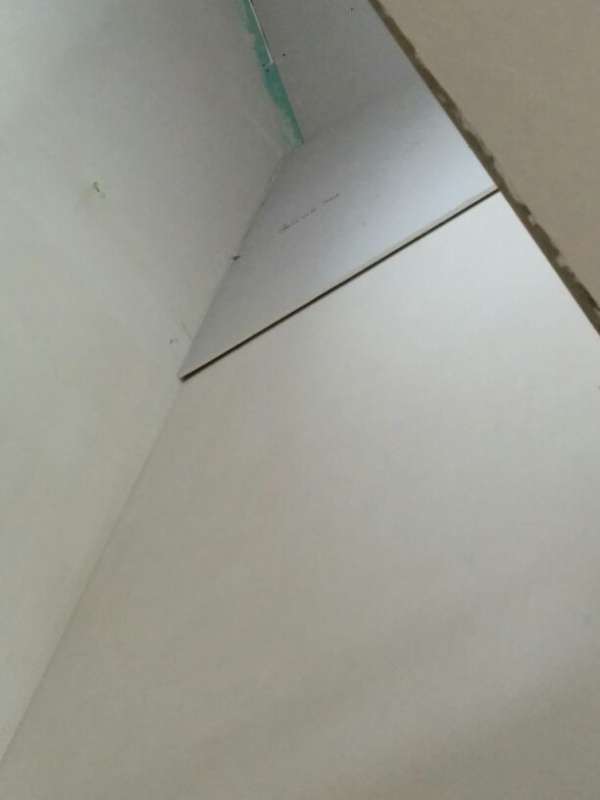 BAU.DE / BAU-Forum: 3. Bild zu Frage "Trockenbauwand im Treppenhaus: Versatz, Flucht & optimale Plattenst&auml;rke?" im BAU-Forum "Neubau"