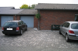 BAU.DE / BAU-Forum: 1. Bild zu Frage "Grenzbebauung Carport NRW: 15m-Regel, Garagenanrechnung & Nachbarrecht?" im BAU-Forum "Bauplanung / Baugenehmigung"