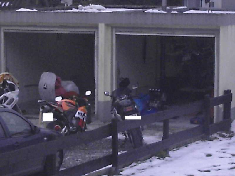 BAU.DE / BAU-Forum: 2. Bild zu Frage "Grenzgarage als Werkstatt: Lärmbelästigung, Zweckentfremdung & rechtliche Schritte in NRW?" im BAU-Forum "Bauplanung / Baugenehmigung" BAU.DE / BAU-Forum: 2. Bild zu Frage "Grenzgarage als Werkstatt: Lärmbelästigung, Zweckentfremdung & rechtliche Schritte in NRW?" im BAU-Forum "Bauplanung / Baugenehmigung"