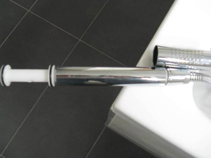 BAU.DE / BAU-Forum: 1. Bild zu Frage "hochwertige UP Badewannenarmatur Brausekopf schlie&szlig;t nicht ab?" im BAU-Forum "Sanit&auml;r, Bad, Dusche, WC"