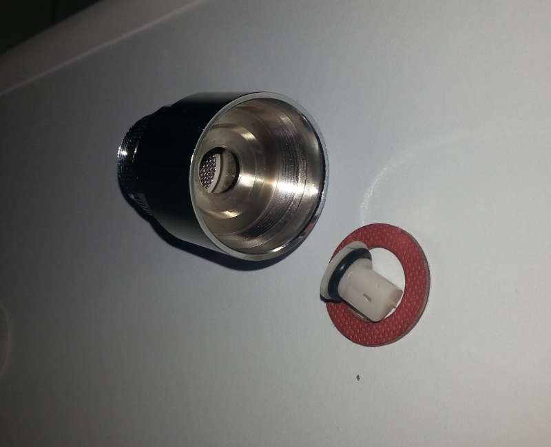 BAU.DE / BAU-Forum: 4. Bild zu Frage "Kriege meine Waschmaschine nicht angeschlossen (Entl&uuml;ftungsventil?)" im BAU-Forum "Sanit&auml;r, Bad, Dusche, WC"