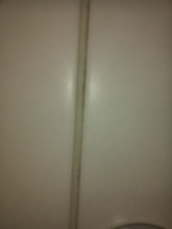 BAU.DE / BAU-Forum: 2. Bild zu Frage "Duschwand undichte Fugen: Ursachen, Sofortma&szlig;nahmen & langfristige L&ouml;sungen?" im BAU-Forum "Sanit&auml;r, Bad, Dusche, WC"