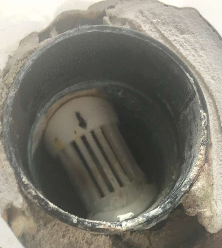 BAU.DE / BAU-Forum: 1. Bild zu Frage "Unterputz: was ist das f&uuml;r ein Teil?" im BAU-Forum "Sanit&auml;r, Bad, Dusche, WC"