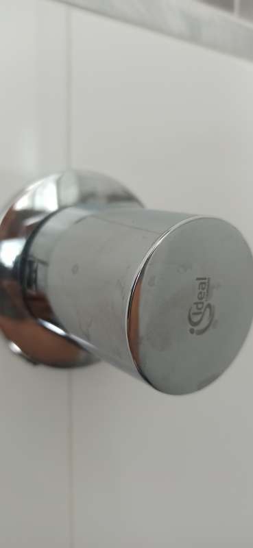 BAU.DE / BAU-Forum: 1. Bild zu Frage "Geräusche aus Umschalter in der Dusche" im BAU-Forum "Sanitär, Bad, Dusche, WC" BAU.DE / BAU-Forum: 1. Bild zu Frage "Geräusche aus Umschalter in der Dusche" im BAU-Forum "Sanitär, Bad, Dusche, WC"