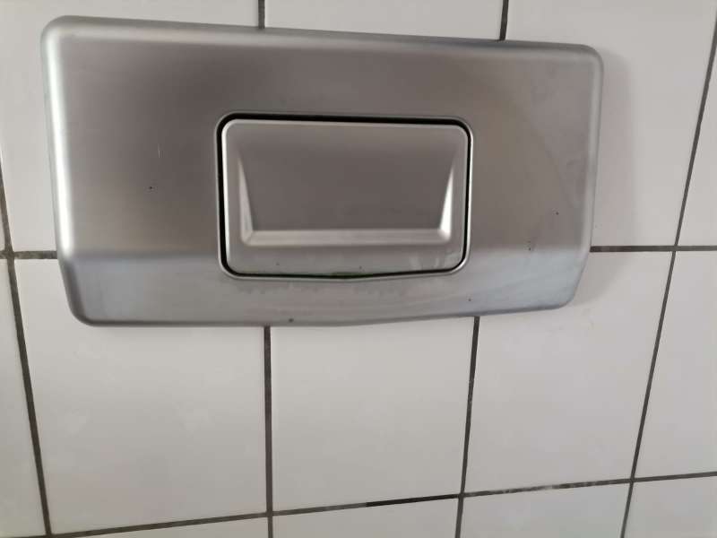 BAU.DE / BAU-Forum: 2. Bild zu Frage "Was ist das für ein Hersteller?" im BAU-Forum "Sanitär, Bad, Dusche, WC" BAU.DE / BAU-Forum: 2. Bild zu Frage "Was ist das für ein Hersteller?" im BAU-Forum "Sanitär, Bad, Dusche, WC"