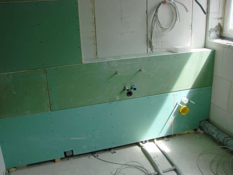 BAU.DE / BAU-Forum: 1. Bild zu Frage "Badsanierung neue Dusche-Waschbecken-WC f&uuml;r 12000&euro;" im BAU-Forum "Sanit&auml;r, Bad, Dusche, WC"