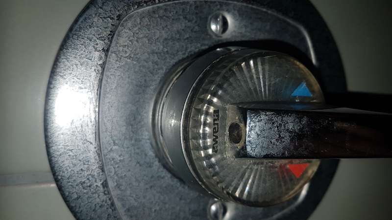 BAU.DE / BAU-Forum: 3. Bild zu Frage "Awena UP Duschbatterie Ersatzkartusche" im BAU-Forum "Sanit&auml;r, Bad, Dusche, WC"