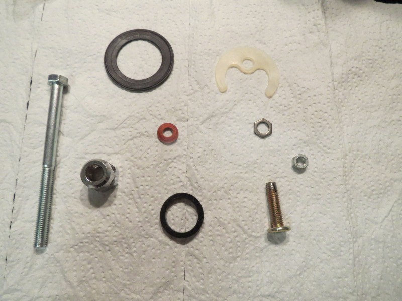 BAU.DE / BAU-Forum: 1. Bild zu Frage "R&uuml;ckfragen zum Einbau einer Hochdruck 2-Griff Sp&uuml;ltisch-Armatur in der K&uuml;che" im BAU-Forum "Sanit&auml;r, Bad, Dusche, WC"