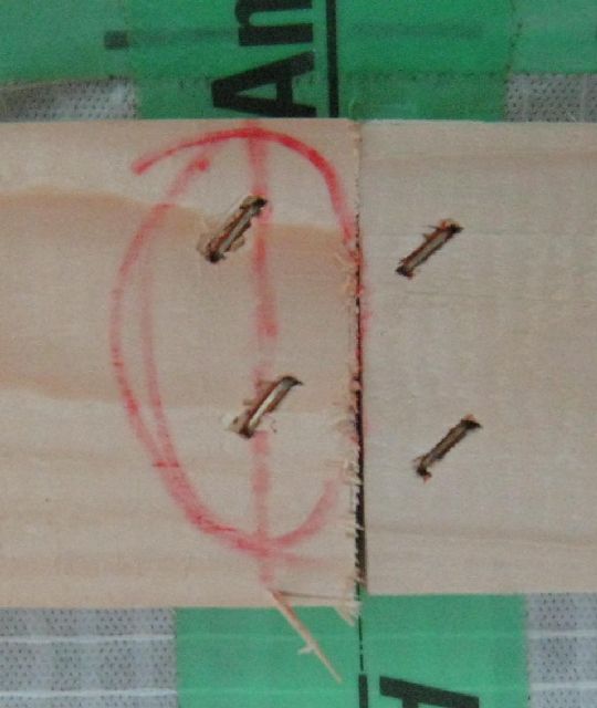 BAU.DE / BAU-Forum: 1. Bild zu Frage "Dampfbremse L&ouml;cher durch Tacker: Pfusch oder tolerierbar? Reparatur & Blower-Door-Test" im BAU-Forum "Modernisierung / Sanierung / Bausch&auml;den"