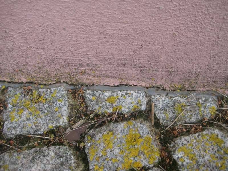 BAU.DE / BAU-Forum: 1. Bild zu Frage "Spritzschutz selber bauen: Materialien, Anleitung & Kosten im &Uuml;berblick?" im BAU-Forum "Modernisierung / Sanierung / Bausch&auml;den"