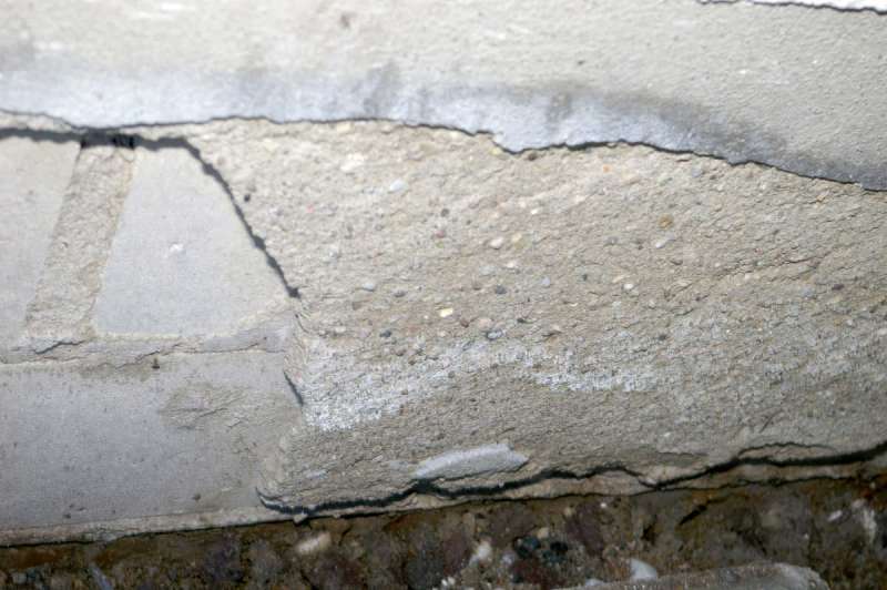 BAU.DE / BAU-Forum: 1. Bild zu Antwort "Dichtschl&auml;mme vs. Haftbr&uuml;cke: Klarstellung der Anwendung" auf die Frage "Haftbr&uuml;cke statt Dichtschl&auml;mme: Risiken, Anwendungsbereiche & Alternativen im Vergleich?" im BAU-Forum "Modernisierung / Sanierung / Bausch&auml;den"