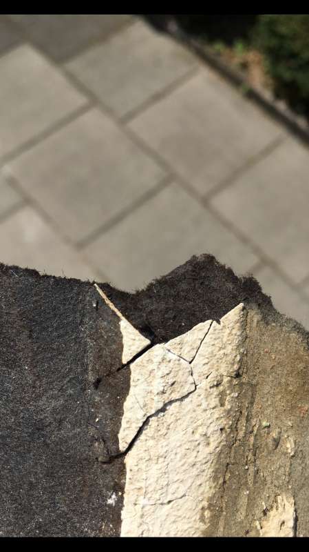 BAU.DE / BAU-Forum: 4. Bild zu Frage "Rohrisolierung identifizieren & erneuern: Asbestgefahr, Materialien & Vorgehen?" im BAU-Forum "Modernisierung / Sanierung / Bausch&auml;den"