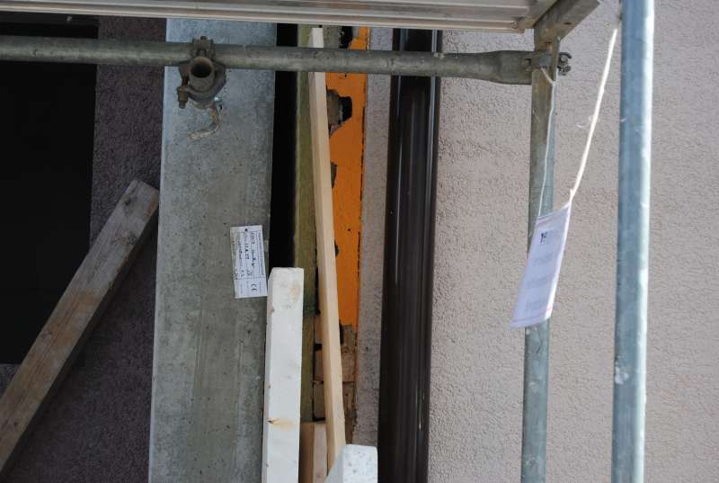 BAU.DE / BAU-Forum: 1. Bild zu Antwort "Giebelwand-Herstellung: Anwaltliche Durchsetzung nach DHH-Abriss" auf die Frage "Doppelhaush&auml;lfte Abriss & Neubau: Was tun bei Sch&auml;den an Giebelwand, Statik & Isolierung?" im BAU-Forum "Modernisierung / Sanierung / Bausch&auml;den"