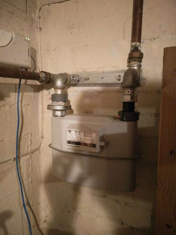 BAU.DE / BAU-Forum: 5. Bild zu Frage "Reihenhaussanierung 1963: Elektrik, Wasserleitungen, Heizung &ndash; Kosten & Vorgehen?" im BAU-Forum "Modernisierung / Sanierung / Bausch&auml;den"