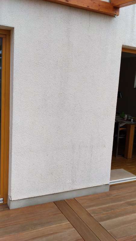 BAU.DE / BAU-Forum: 1. Bild zu Frage "Sockel löst sich vom Mauerwerk: Ursachen, Risiken & Sanierungskosten?" im BAU-Forum "Modernisierung / Sanierung / Bauschäden" BAU.DE / BAU-Forum: 1. Bild zu Frage "Sockel löst sich vom Mauerwerk: Ursachen, Risiken & Sanierungskosten?" im BAU-Forum "Modernisierung / Sanierung / Bauschäden"