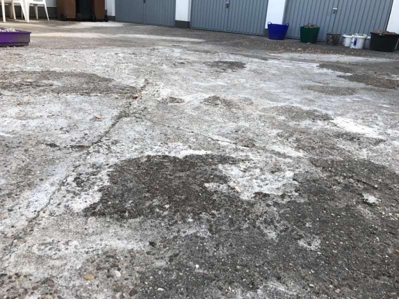 BAU.DE / BAU-Forum: 2. Bild zu Frage "Innenhof sanieren: Ausgleichsmasse, Belag & Frostschutz &ndash; Kosten, Aufbau & Tipps?" im BAU-Forum "Modernisierung / Sanierung / Bausch&auml;den"