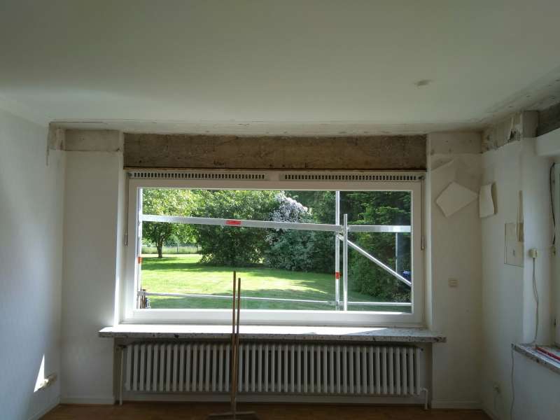 BAU.DE / BAU-Forum: 1. Bild zu Frage "Schmaler Sturz oder Ringanker: Unterschiede, Funktion & Notwendigkeit im Altbau?" im BAU-Forum "Modernisierung / Sanierung / Bausch&auml;den"