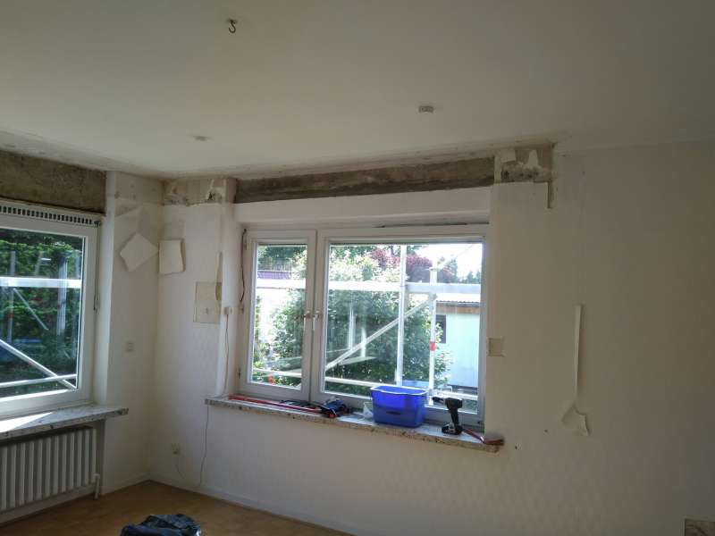 BAU.DE / BAU-Forum: 2. Bild zu Frage "Schmaler Sturz oder Ringanker: Unterschiede, Funktion & Notwendigkeit im Altbau?" im BAU-Forum "Modernisierung / Sanierung / Bausch&auml;den"