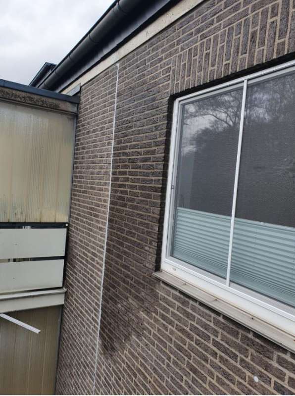 BAU.DE / BAU-Forum: 1. Bild zu Frage "Wassereintritt Fassade: Ursachen, Folgen & Sanierungskosten im Altbau?" im BAU-Forum "Modernisierung / Sanierung / Bausch&auml;den"