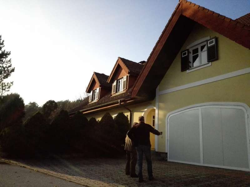 BAU.DE / BAU-Forum: 1. Bild zu Antwort "Dachbodenausbau: W&auml;rmepumpe &ndash; Kl&auml;rung mit Gemeinde!" auf die Frage "Dachbodenausbau 180m&sup2;: Kosten f&uuml;r Wohnung mit Bad, K&uuml;che & Heizung? Angebotspreise" im BAU-Forum "Modernisierung / Sanierung / Bausch&auml;den"