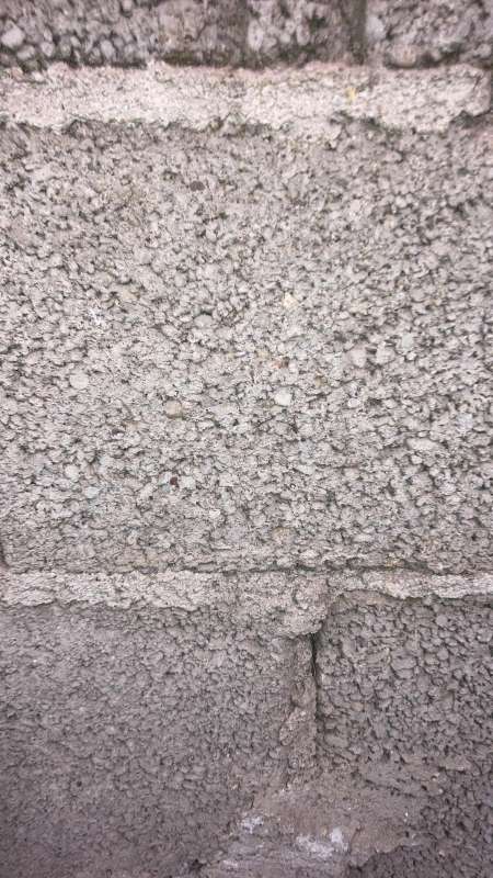 BAU.DE / BAU-Forum: 2. Bild zu Frage "Steinart bestimmen & Bauschutt-Entsorgung: Ytong, Kosten & korrekte Vorgehensweise?" im BAU-Forum "Modernisierung / Sanierung / Bausch&auml;den"