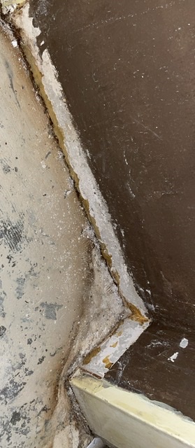 BAU.DE / BAU-Forum: 1. Bild zu Frage "Feuchter Kellerboden nach Wasserschaden: Ursachen, Sanierung & Risiken?" im BAU-Forum "Modernisierung / Sanierung / Bausch&auml;den"