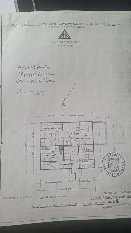 BAU.DE / BAU-Forum: 4. Bild zu Frage "Der Feuchtigkeit auf den Grund gehen - Kellerwand massiv?" im BAU-Forum "Modernisierung / Sanierung / Bausch&auml;den"