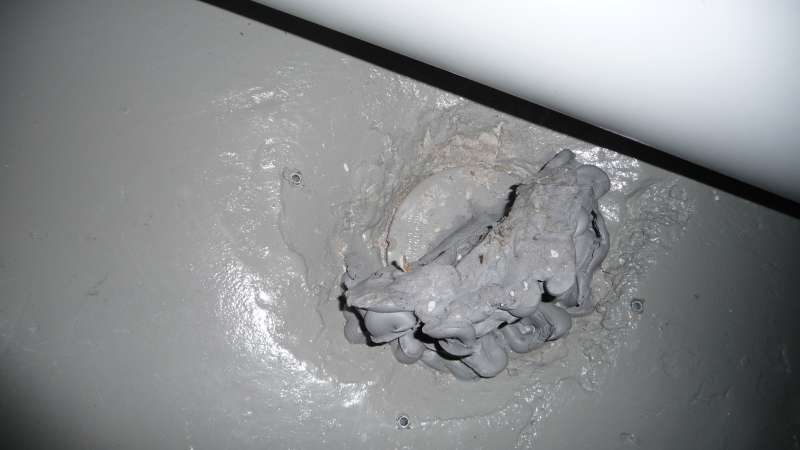 BAU.DE / BAU-Forum: 1. Bild zu Frage "Abwasserrohr sicher verschlie&szlig;en: Methoden, Materialien & Kosten im &Uuml;berblick" im BAU-Forum "Tiefbau und Spezialtiefbau"