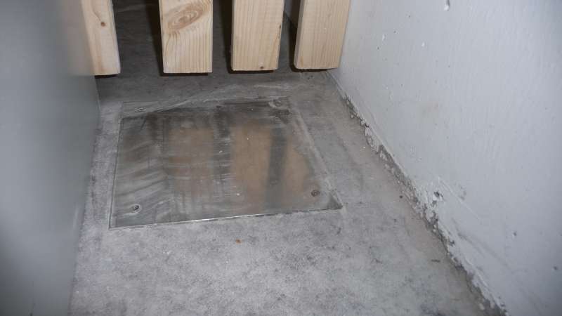 BAU.DE / BAU-Forum: 2. Bild zu Frage "Abwasserrohr sicher verschlie&szlig;en: Methoden, Materialien & Kosten im &Uuml;berblick" im BAU-Forum "Tiefbau und Spezialtiefbau"