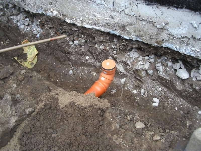 BAU.DE / BAU-Forum: 2. Bild zu Frage "Abdichtung Bodenplatte bei Haus ohne Keller so richtig?" im BAU-Forum "Tiefbau und Spezialtiefbau"